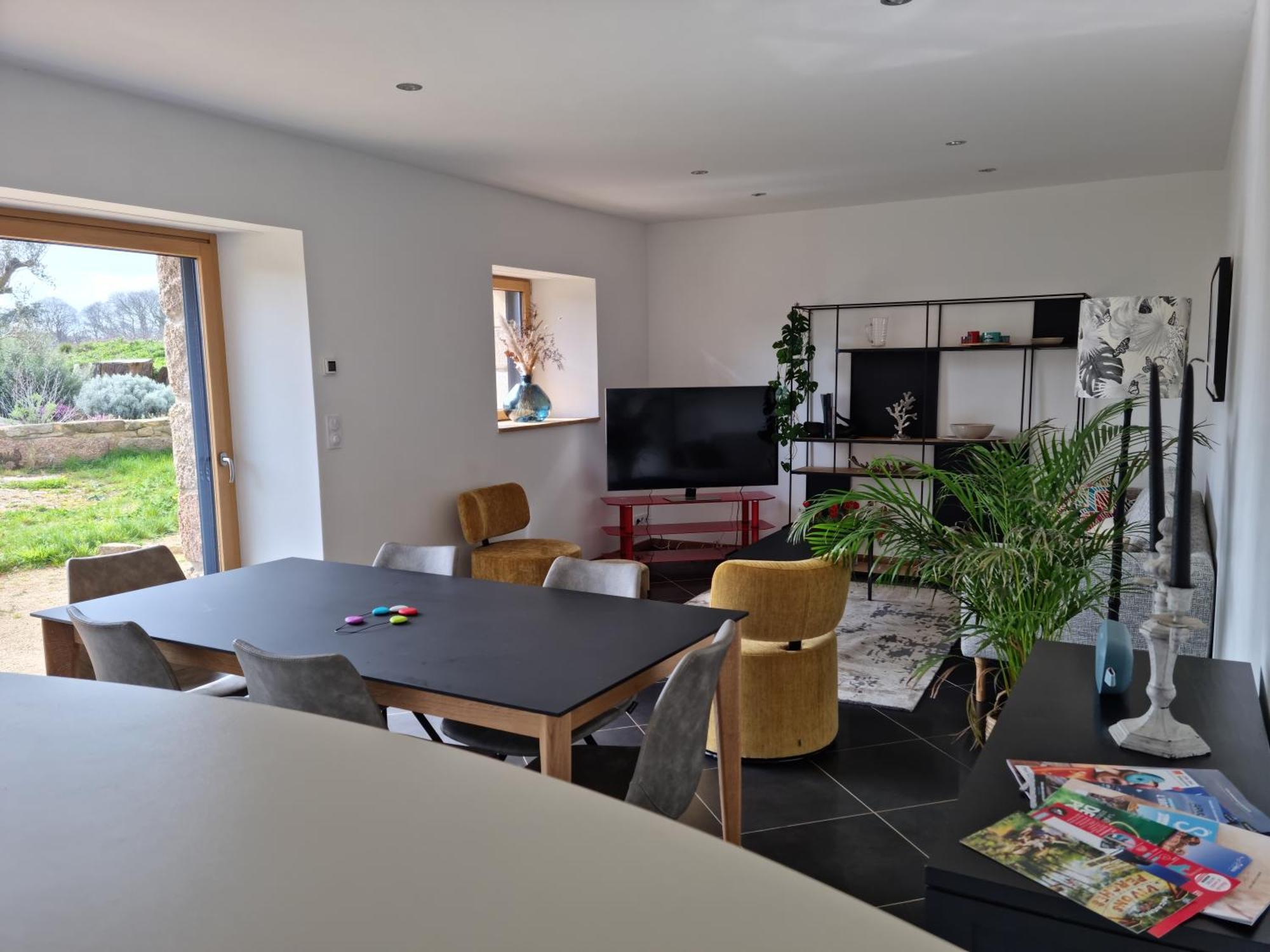 Longere Renovee Sur Les Hauteurs De Perros-Guirec