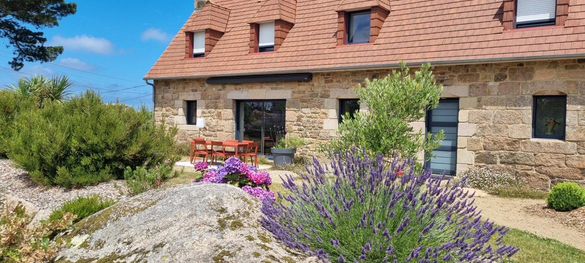 Holiday home Longere Renovee Sur Les Hauteurs De Perros-Guirec